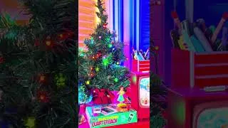 Thumbnail: Vertical Christmas from Dave's Garage!