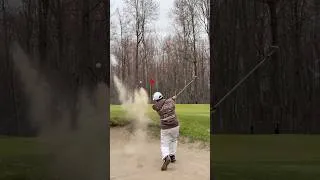 Thumbnail: Asian guy sucks at golfing