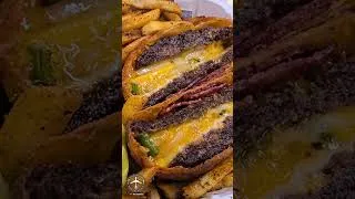 Thumbnail: BEST BURGERS IN MINNEAPOLIS #shorts