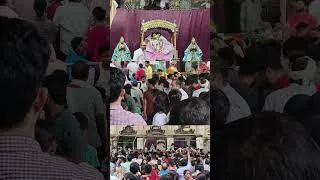 Thumbnail: कोई समझे या ना समझे सबसे हमारी सोच | Radha Rani Mandir Barsana | #barsana #shorts 🦚❤️🥰