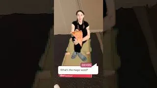 Thumbnail: pizza party