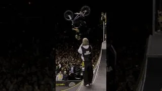 Thumbnail: R Willy FISE Spine Best Trick!