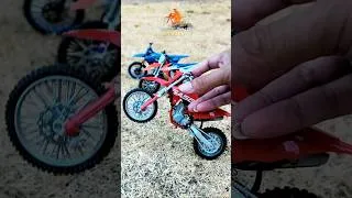 Thumbnail: The Ultimate Savanna Dirt Bike Battle! KTM vs YZ 450 vs GASGAS #shorts #dirtbike #offroad #adventure