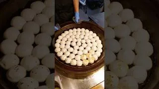 Thumbnail: ရှန်ကျန်းပေါင်း အရသာ ၃ မျိုး  ဘယ်အရသာအကြိုက်ဆုံးလဲ? 🥢🥟#shengjianbao  #chinesefood #MICHELIN