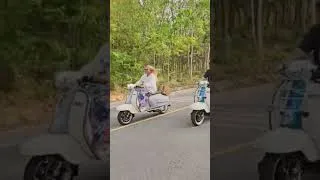 Thumbnail: Royal Alloy - Riding in the sun. living the dream.