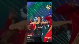 Thumbnail: Tamannaah Bhatia Live Dance Performance Amapiano Remix #djtrivzsa #shorts #viral #dance #bollywood