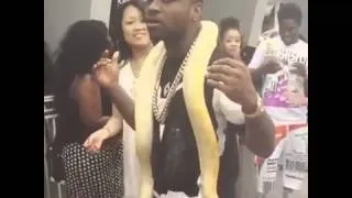 Thumbnail: DAVIDO - TAKE IT! TAKE IT! TAKE IT!!!