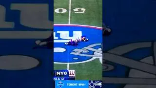 Thumbnail: Giants QB #4 Jaxson Dart gets sent to the BLUE TENT ! Big Hit!