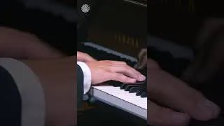 Thumbnail: "La Moldau" at the piano 🎹 !