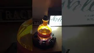 Thumbnail: Late night pour #bourbon #blantons