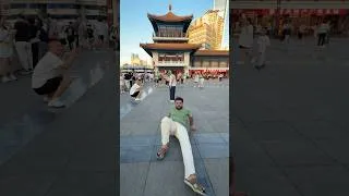 Thumbnail: China mera dimaagh kharaab kar dega 🇨🇳