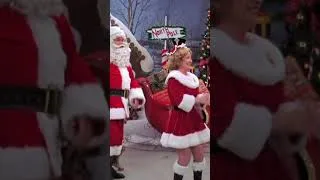 Thumbnail: Red makes a great Santa🤣