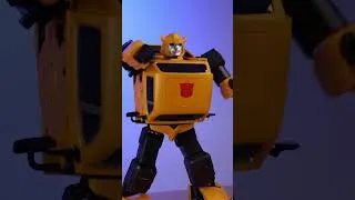 Thumbnail: Robosen Flagship G1 Bumblebee - Final Trailer