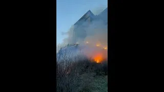 Thumbnail: Brush fire threatened downtown hotel