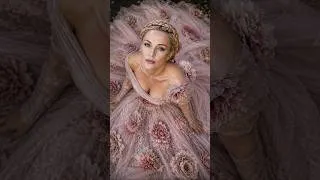Thumbnail: MADONNA — Some Memories Never Fade… 👑🌸