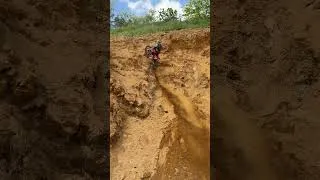 Thumbnail: A vertical hill climb with no run up  #endurokex #enduro