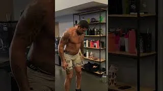 Thumbnail: Alex Pereira BULKS UP for Heavyweight Division