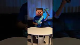 Thumbnail: If Steve had a guitar 🎮 🎸