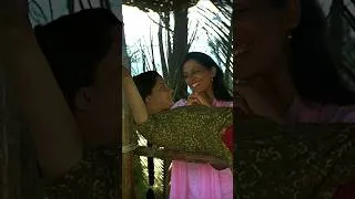Thumbnail: असा असावा Asa Asava Song | हापूस Haapus | Madhura Velankar #song #ytshorts #trending #viralvideo