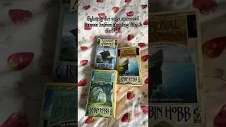 Thumbnail: #booktok #books #bookish #realmoftheelderlings #robinhobb #farseer #fitzandthefool #farseertrilogy