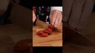 Thumbnail: This Is How Detroit Style Pizza Gets Built 🍕😳 #shorts
