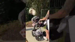 Thumbnail: Baby *FLIPS OFF* her Aunt #funny #comedy