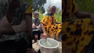 Thumbnail: AFRICAN VILLAGE GIRL COOKING KALES LIKE A PRO #fypシ #shortsfeed #africanvillagelife