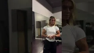 Thumbnail: Incredible Bicep Flex | Female Bodybuilding Motivation
