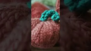 Thumbnail: Knit your own pumpkin! It's easier than you think with my video tutorial and pattern! #knitting
