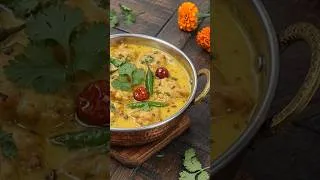 Thumbnail: Karhi Pakora 🍲🔥 | Pakistani Dahi Karhi with Crispy Pakora | #shorts #youtubeshorts