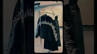 Thumbnail: POV: Your brand is making $20K/month selling to Paris retailers shorts