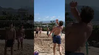 Thumbnail: Así es tu día en tu Hotel Friendly Fun! 🌅