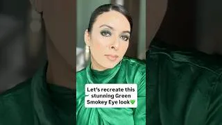 Thumbnail: Green Smokey Eye Makeup Tutorial 💚 #Shorts