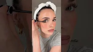 Thumbnail: Easiest and quickest 5 to 8 minute makeup look for when I’m traveling 🧚🤍💖🥰⭐️