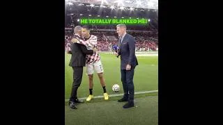 Thumbnail: Ronaldo Completely Ignored Carragher 😳