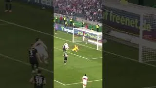 Thumbnail: What a save! 😲