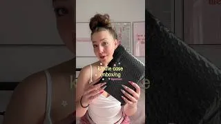 Thumbnail: Kindle case unboxing 🌸🫶🏻 #booktok #booktube #kindle #unboxing #shorts #tiktok #recommended