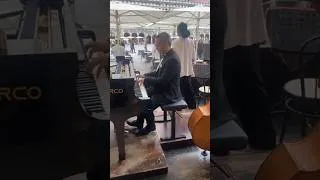 Thumbnail: Jazz Pianist in St. Mark's Square in Venice Italy