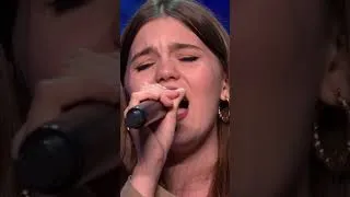 Thumbnail: She didn't even FINISH the song!