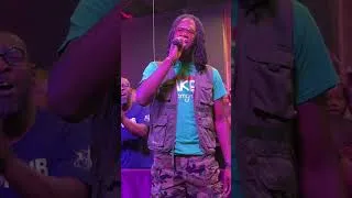 Thumbnail: HOLD TO HIS HAND! - Greater New Birth Choir #singing #choir #church #iamgnb #gospelmusic #praise