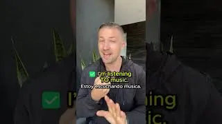Thumbnail: “Listen” y “Hear” en inglés (la diferencia explicada)