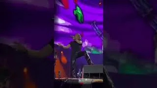 Thumbnail: Hold Still... #gunsnroses #axlrose #slash #metalfans #shorts