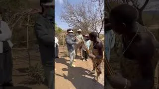 Thumbnail: Hadzabe bushmen say Chinese names 😍