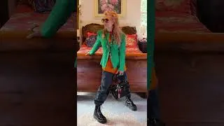 Thumbnail: Living In A Dream Styling Beauty