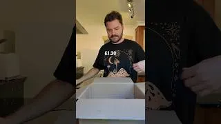 Thumbnail: Unboxing a surprise food box 🎁