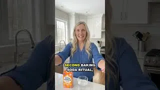 Thumbnail: ER Nurses Use This Simple Trick For Bloating #shorts