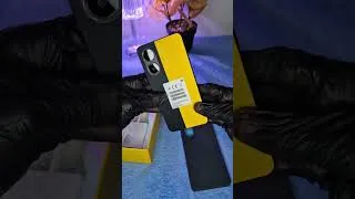 Thumbnail: The $600 Flagship Killer Poco Just Dropped! 😱