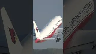 Thumbnail: 777 ROARING Takeoff From Oshkosh #eaa #airventure #oshkosh