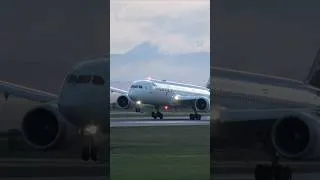 Thumbnail: WestJet 787 Dreamliner landing at YVR 🇨🇦🇨🇦🇨🇦