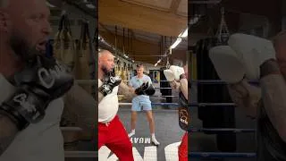 Thumbnail: Kumpi lyö kovempaa? 💥Koko päivä Rogerin ja Magan kanssa on nyt julkaistu tälle kanavalle! 🔥🎥